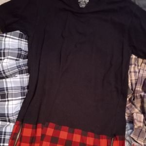 Official Bleeker & Mercer X large unique shirt